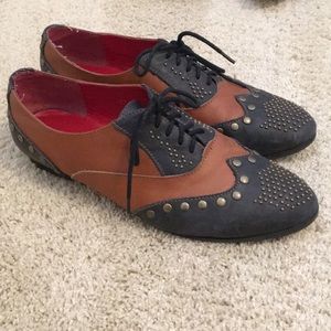 Jeffery Campbell x Free People Oxford shoe